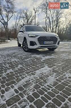 Позашляховик / Кросовер Audi Q5 2023 в Києві