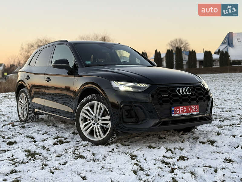 Позашляховик / Кросовер Audi Q5 2021 в Луцьку