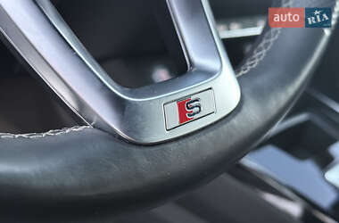 Внедорожник / Кроссовер Audi Q5 2021 в 