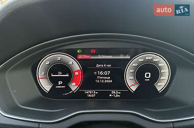 Внедорожник / Кроссовер Audi Q5 2021 в 
