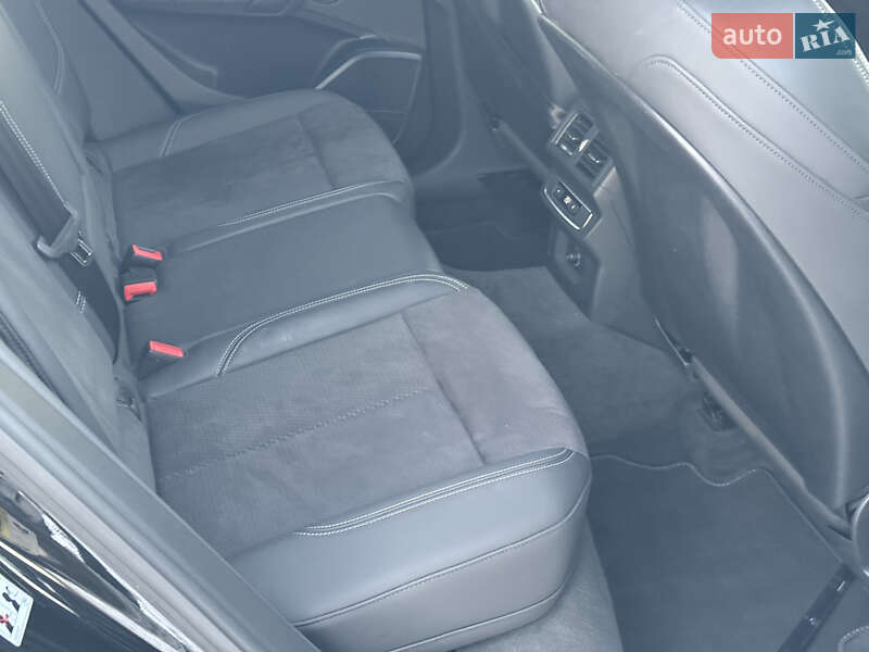 Позашляховик / Кросовер Audi Q5 2021 в Луцьку