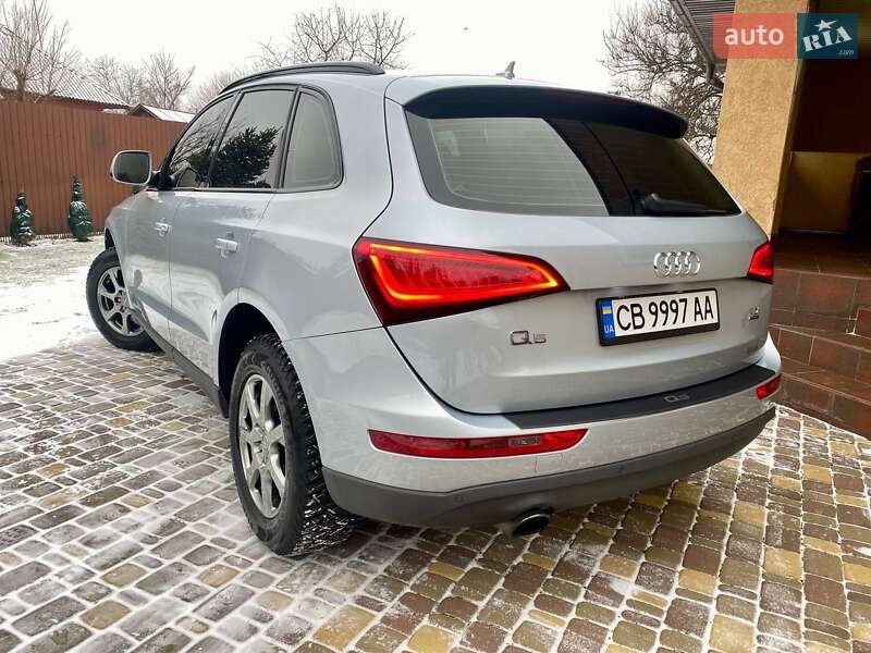 Внедорожник / Кроссовер Audi Q5 2013 в Нежине