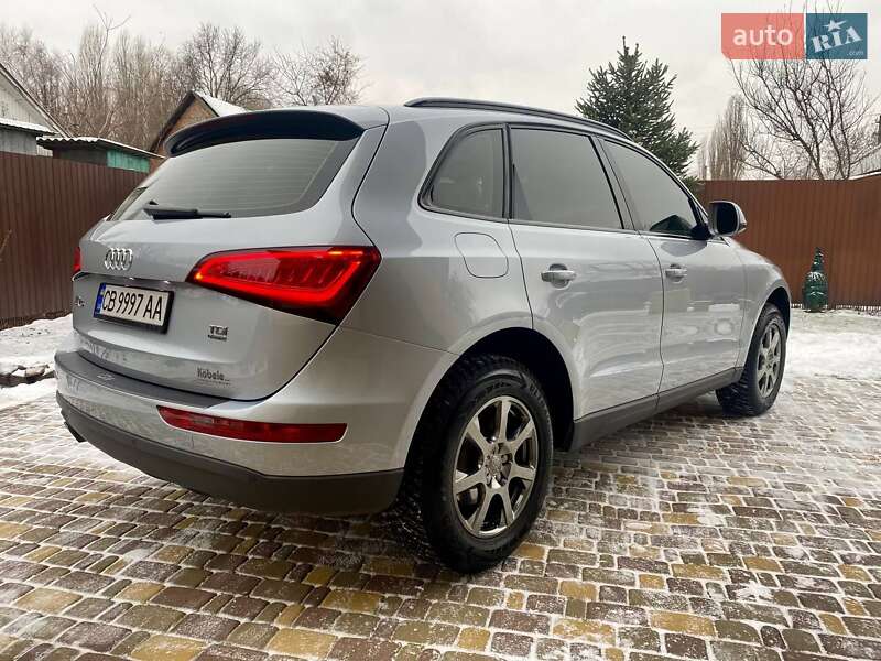 Внедорожник / Кроссовер Audi Q5 2013 в Нежине