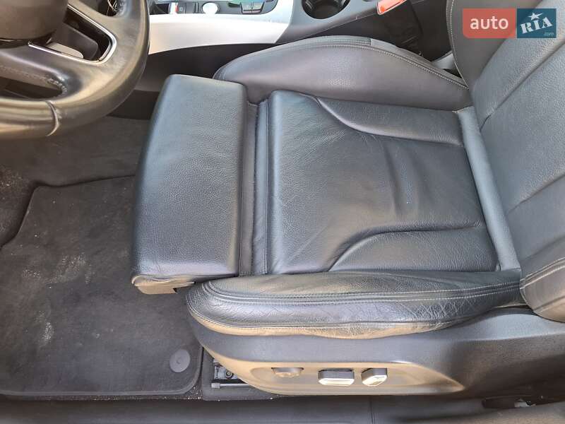 Внедорожник / Кроссовер Audi Q5 2016 в Луцке