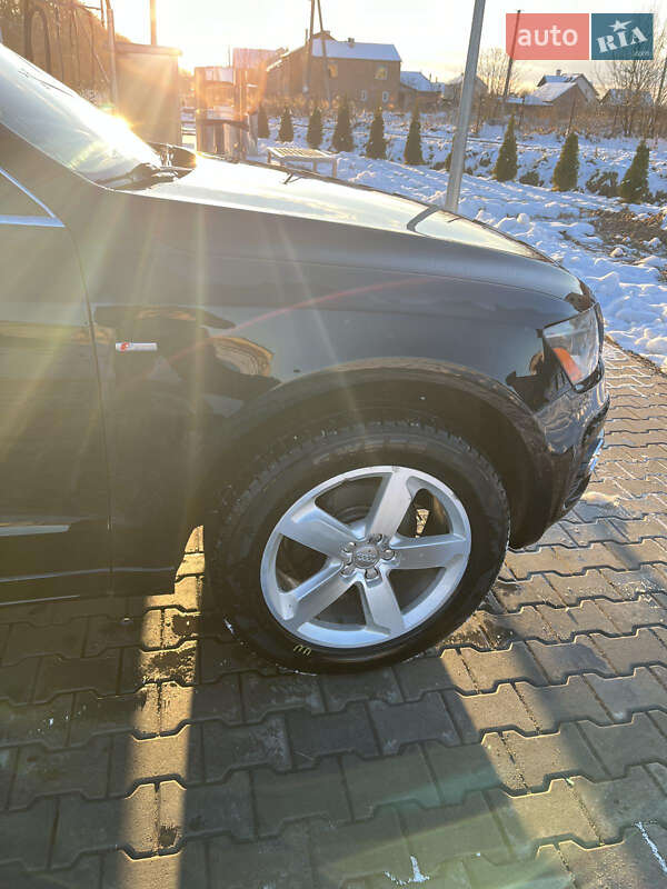 Внедорожник / Кроссовер Audi Q5 2011 в Львове