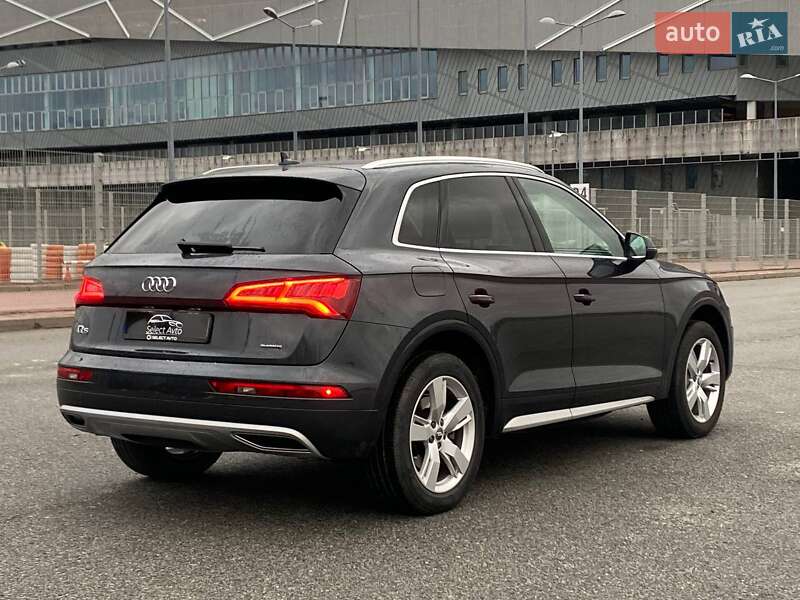 Внедорожник / Кроссовер Audi Q5 2019 в Львове фото 7 Внедорожник / Кроссовер Audi Q5 2019 в Львове