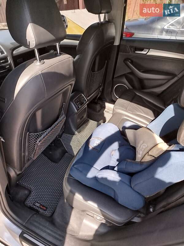 Внедорожник / Кроссовер Audi Q5 2013 в Львове