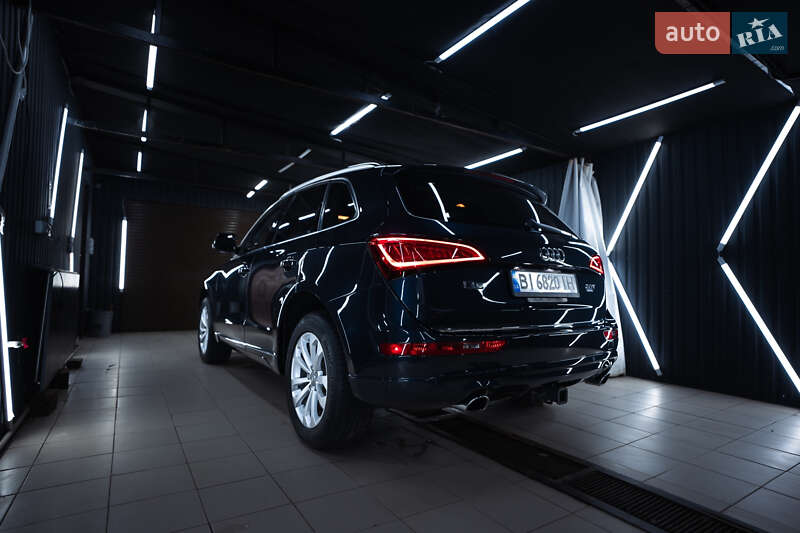 Внедорожник / Кроссовер Audi Q5 2014 в Полтаве