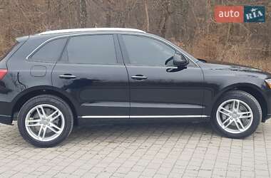 Позашляховик / Кросовер Audi Q5 2015 в Городку