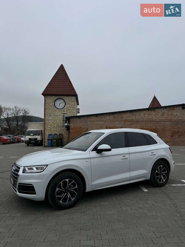 Внедорожник / Кроссовер Audi Q5 2019 в Бережанах