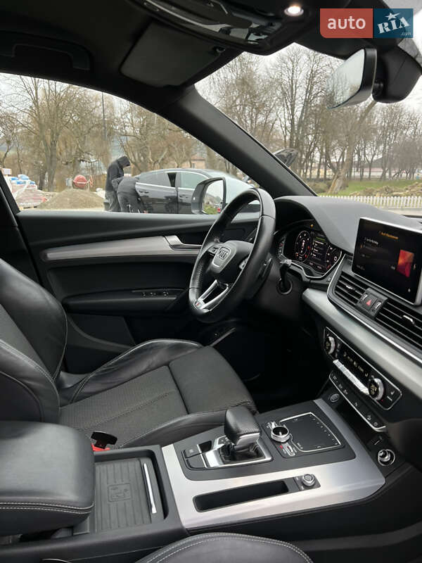Внедорожник / Кроссовер Audi Q5 2019 в Бережанах
