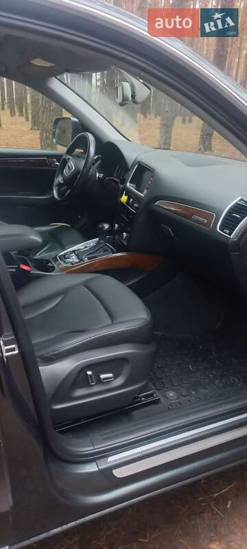 Внедорожник / Кроссовер Audi Q5 2015 в Недригайлове