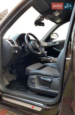 Внедорожник / Кроссовер Audi Q5 2015 в 
