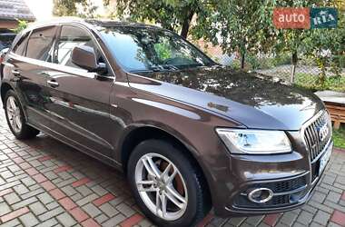 Внедорожник / Кроссовер Audi Q5 2015 в 