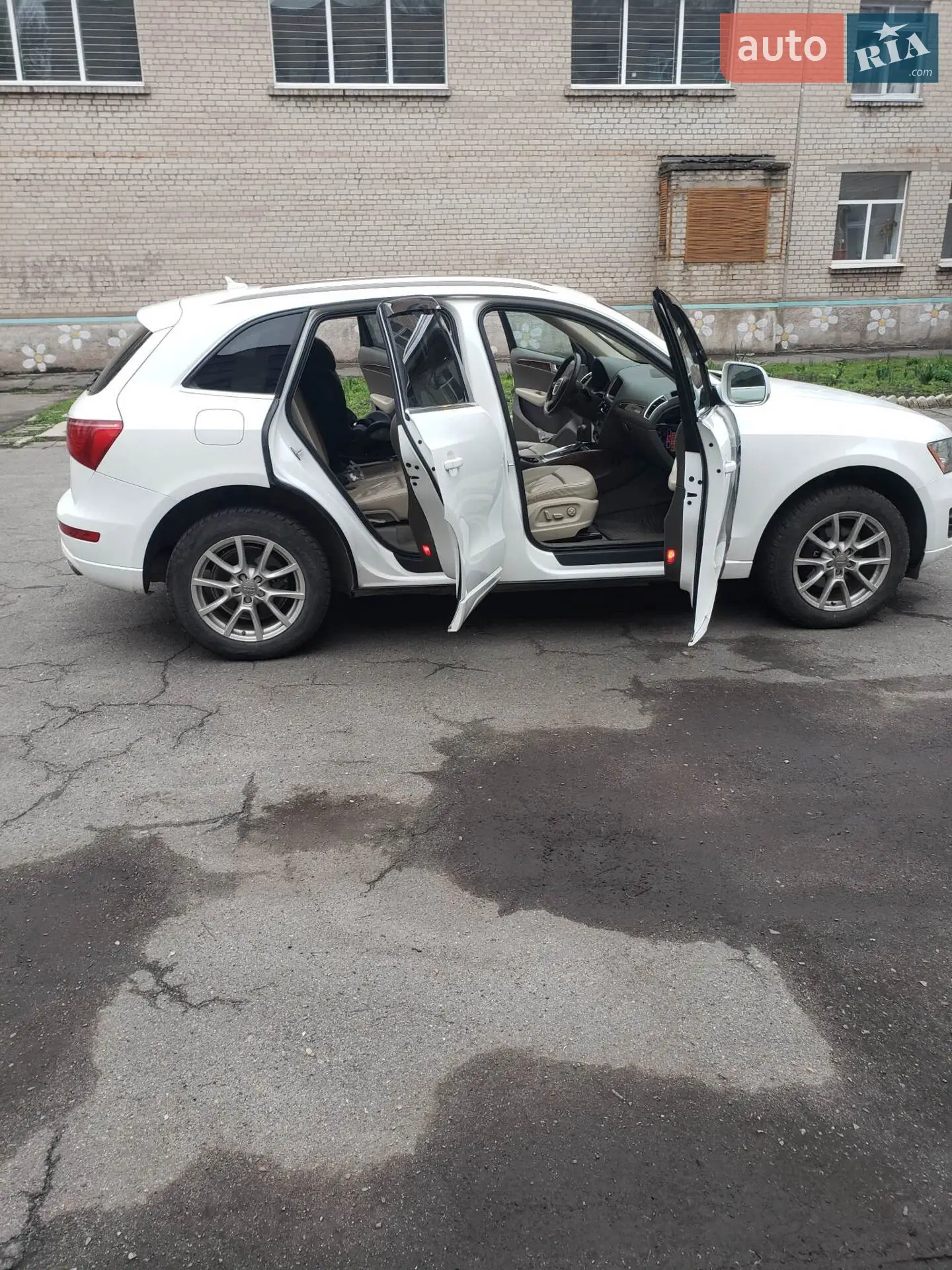 2010 Audi Q5 - мініатюра 8