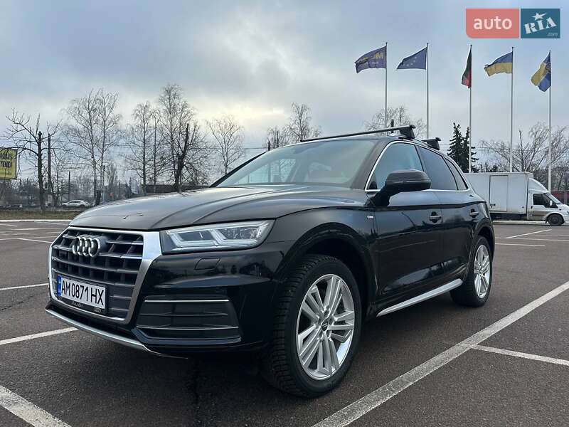 Позашляховик / Кросовер Audi Q5 2018 в Києві