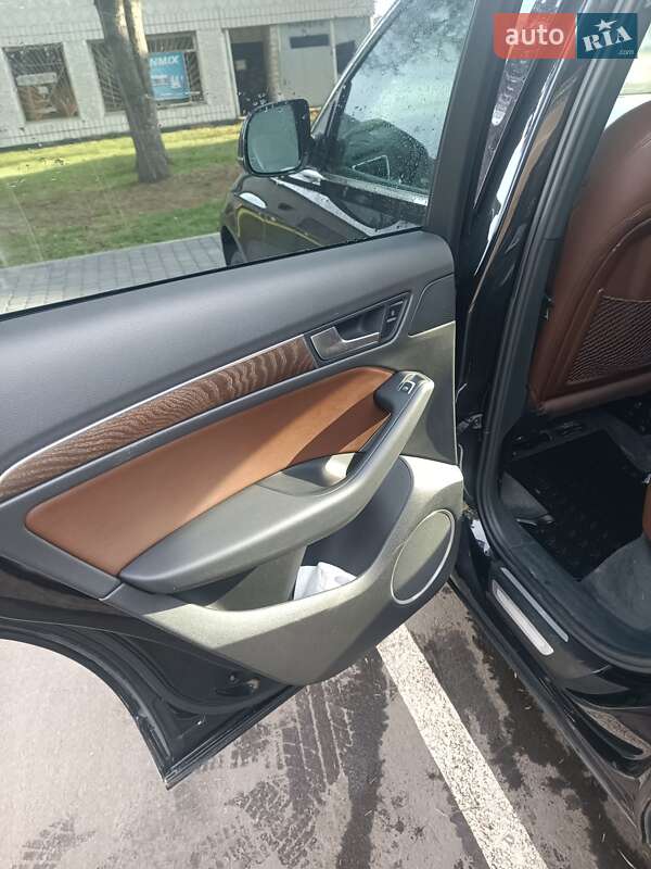 Позашляховик / Кросовер Audi Q5 2013 в Дубні