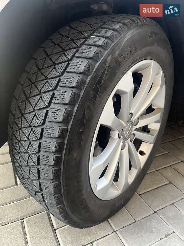 Внедорожник / Кроссовер Audi Q5 2015 в Днепре