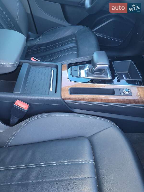 Позашляховик / Кросовер Audi Q5 2020 в Харкові
