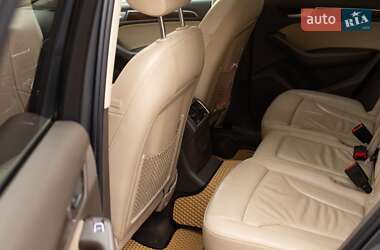 Внедорожник / Кроссовер Audi Q5 2013 в 