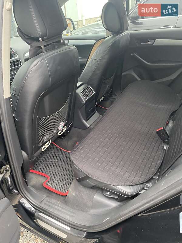 Внедорожник / Кроссовер Audi Q5 2009 в Киеве