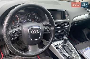 Внедорожник / Кроссовер Audi Q5 2009 в 