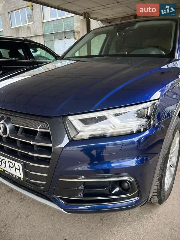 Внедорожник / Кроссовер Audi Q5 2020 в Львове