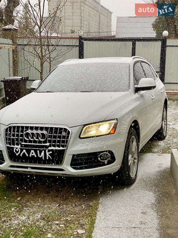 Позашляховик / Кросовер Audi Q5 2013 в Луцьку