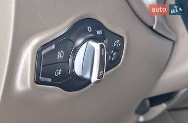 Позашляховик / Кросовер Audi Q5 2014 в 