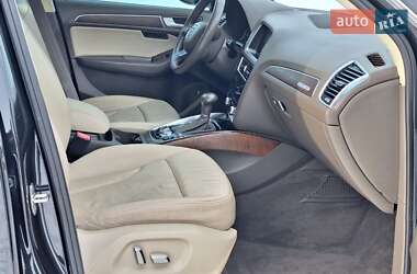 Позашляховик / Кросовер Audi Q5 2014 в 