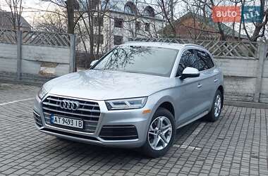 Внедорожник / Кроссовер Audi Q5 2018 в 