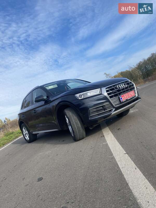 Позашляховик / Кросовер Audi Q5 2017 в Ковелі