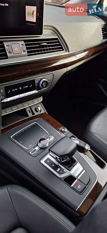 Внедорожник / Кроссовер Audi Q5 2019 в Фастове