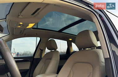 Позашляховик / Кросовер Audi Q5 2014 в 