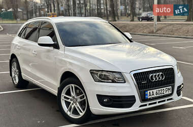 Внедорожник / Кроссовер Audi Q5 2009 в Киеве