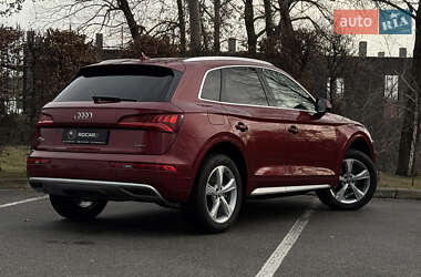 Внедорожник / Кроссовер Audi Q5 2020 в Киеве