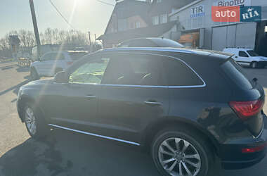 Позашляховик / Кросовер Audi Q5 2015 в Умані