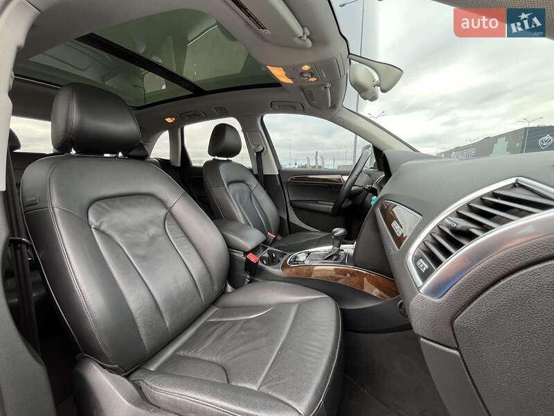 Позашляховик / Кросовер Audi Q5 2013 в Львові