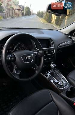 Внедорожник / Кроссовер Audi Q5 2015 в 