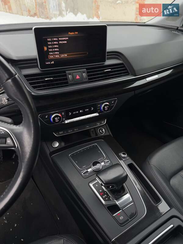 Внедорожник / Кроссовер Audi Q5 2018 в Львове