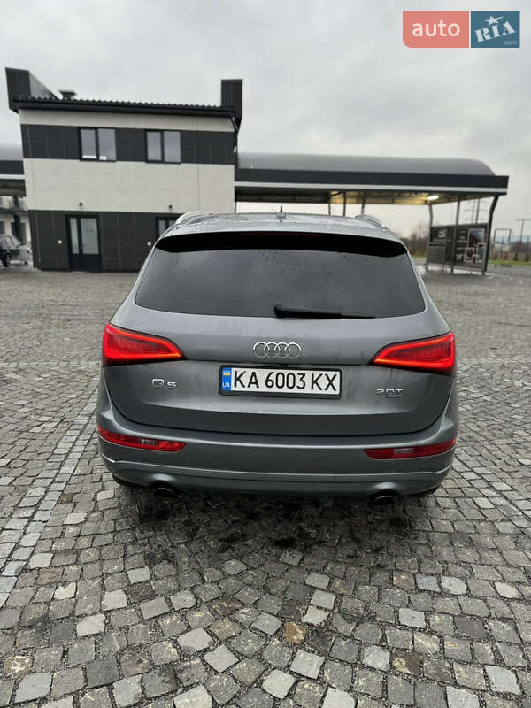 Внедорожник / Кроссовер Audi Q5 2013 в Великом Раковце