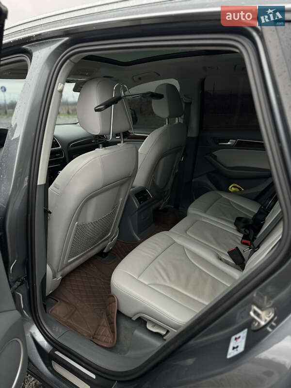 Внедорожник / Кроссовер Audi Q5 2013 в Великом Раковце
