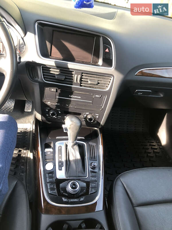 Внедорожник / Кроссовер Audi Q5 2012 в Ужгороде фото 13 Внедорожник / Кроссовер Audi Q5 2012 в Ужгороде