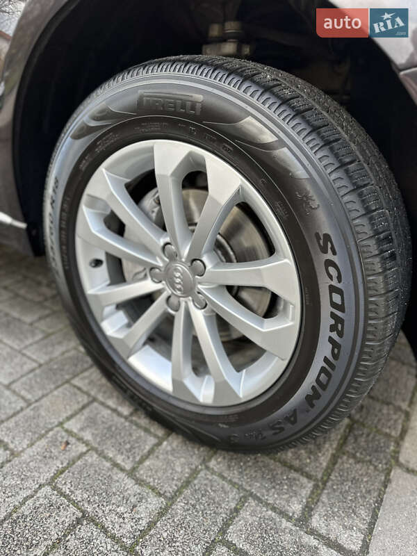 Внедорожник / Кроссовер Audi Q5 2013 в Киеве