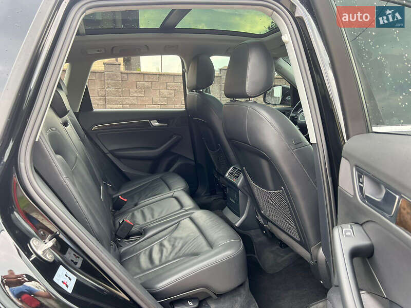 Внедорожник / Кроссовер Audi Q5 2012 в Ровно
