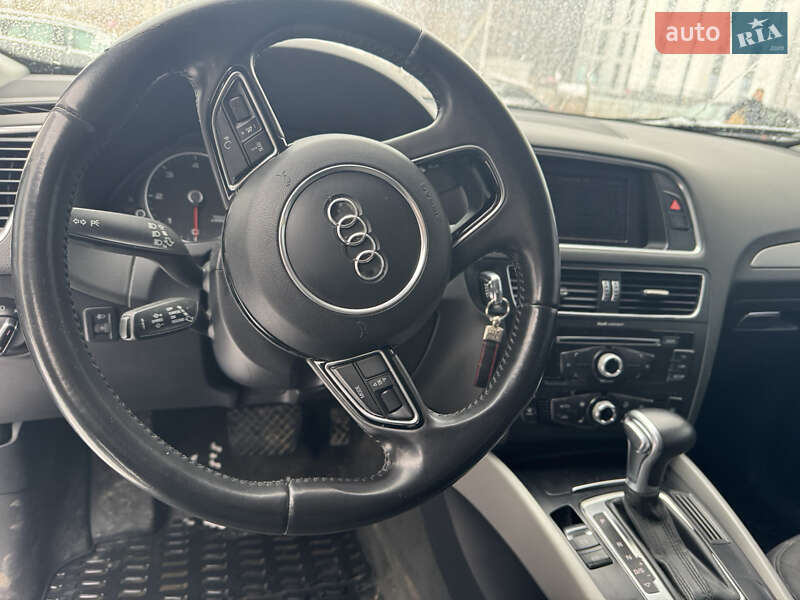 Позашляховик / Кросовер Audi Q5 2012 в Калуші