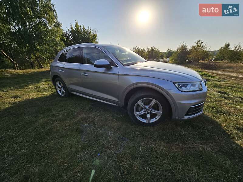 Внедорожник / Кроссовер Audi Q5 2018 в Львове