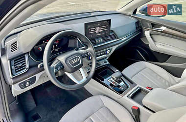 Внедорожник / Кроссовер Audi Q5 2022 в Киеве