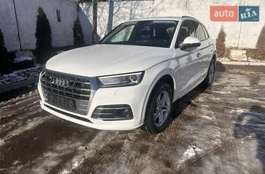 Позашляховик / Кросовер Audi Q5 2017 в Львові