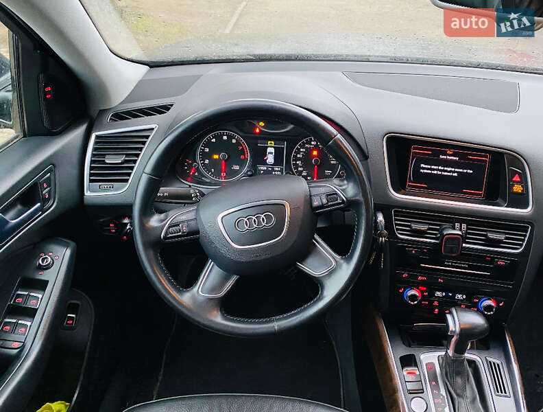 Внедорожник / Кроссовер Audi Q5 2015 в Киеве